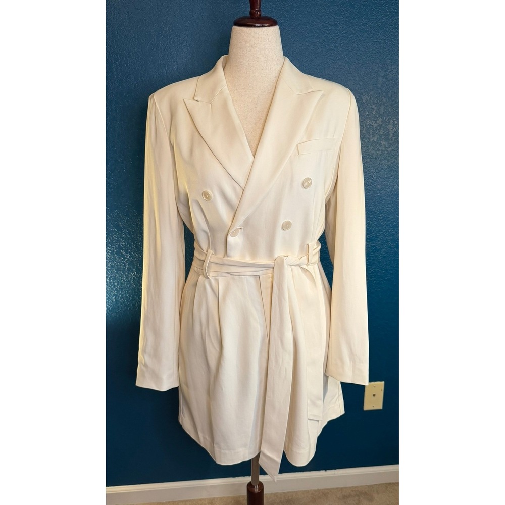 NWT Lauren Ralph Lauren Blazer Romper | Cream Ivory | Belted | Size 6 - Picture 5 of 16